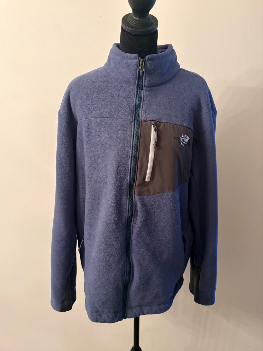The North Face Men’s Blue Full-Zip Fleece Jacket Old Money Preppy Cozy Quality